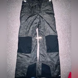 Boys Columbia Snow pants-XL adjustable grow system.OmniTech
